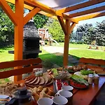 Apartmán Sielanowek - Orzechowa Z Sauna Wanna Termalna Jacuzzi *