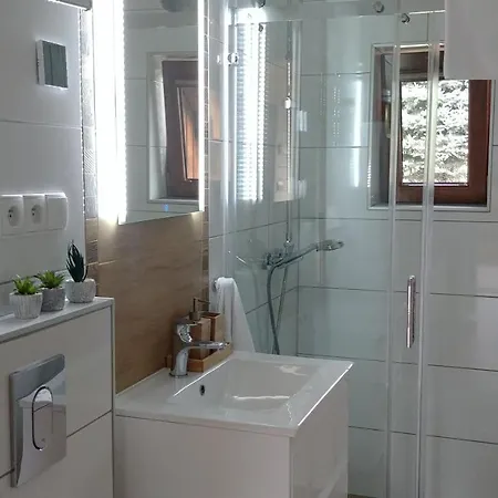 Sielanowek - Orzechowa Z Sauna Wanna Termalna Jacuzzi דירה