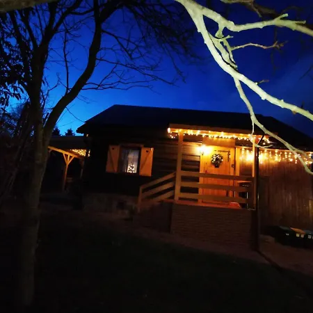 Sielanowek - Orzechowa Z Sauna Wanna Termalna Jacuzzi דירה