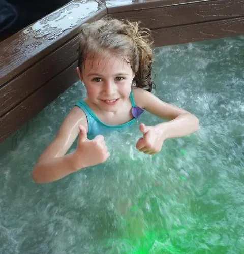 Sielanowek - Orzechowa Z Sauna Wanna Termalna Jacuzzi דירה *